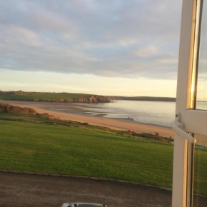 Отель 10 Beachview  Duncannon